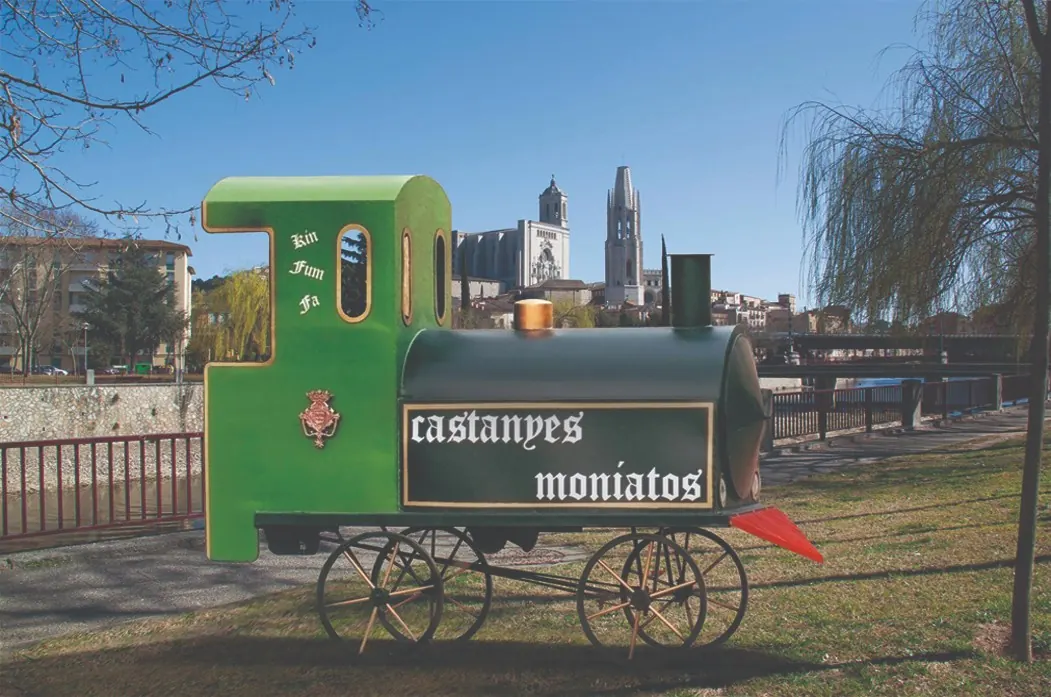 Calendari Kin Fum Fa 2019: la locomotora davant la catedral de Girona